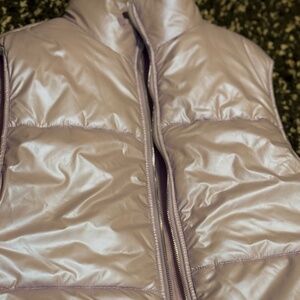 Metallic purple (Lilac) vest